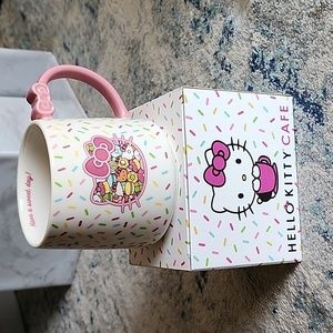 🆕️ LIMITED EDITION HELLO KITTY CAFE Sprinkle mug cup